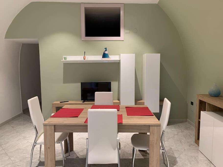 Casa - Torre Dell'Orologio Apartment Canosa di Puglia Exterior foto